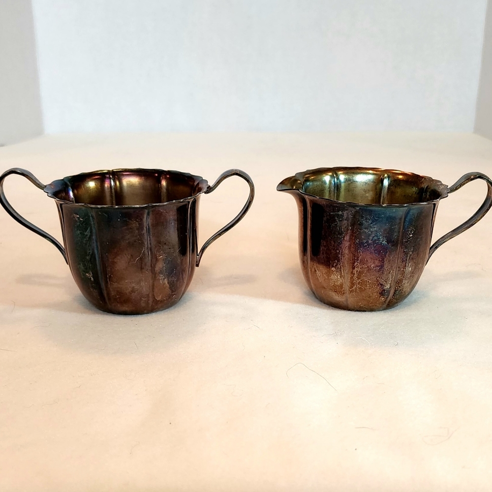 W M Roger's 625 Sugar Bowl & Cream Cup Set, Scalloped Design, Silverplate